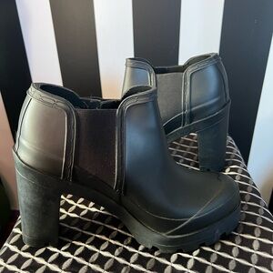 Women’s Black Hunter Original Chelsea Heel Rain Boot; Sz 9 US